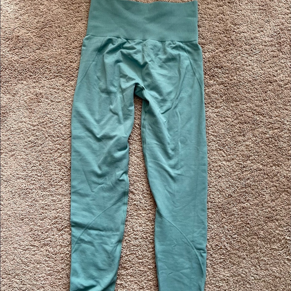 Doyoueven Hyper-Flex Seamless - image 2